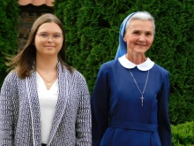 Karolina Gawrych and Sr. Nulla, healed respectively through the intercession of Mother Czacka and Cardinal Wyszyński.